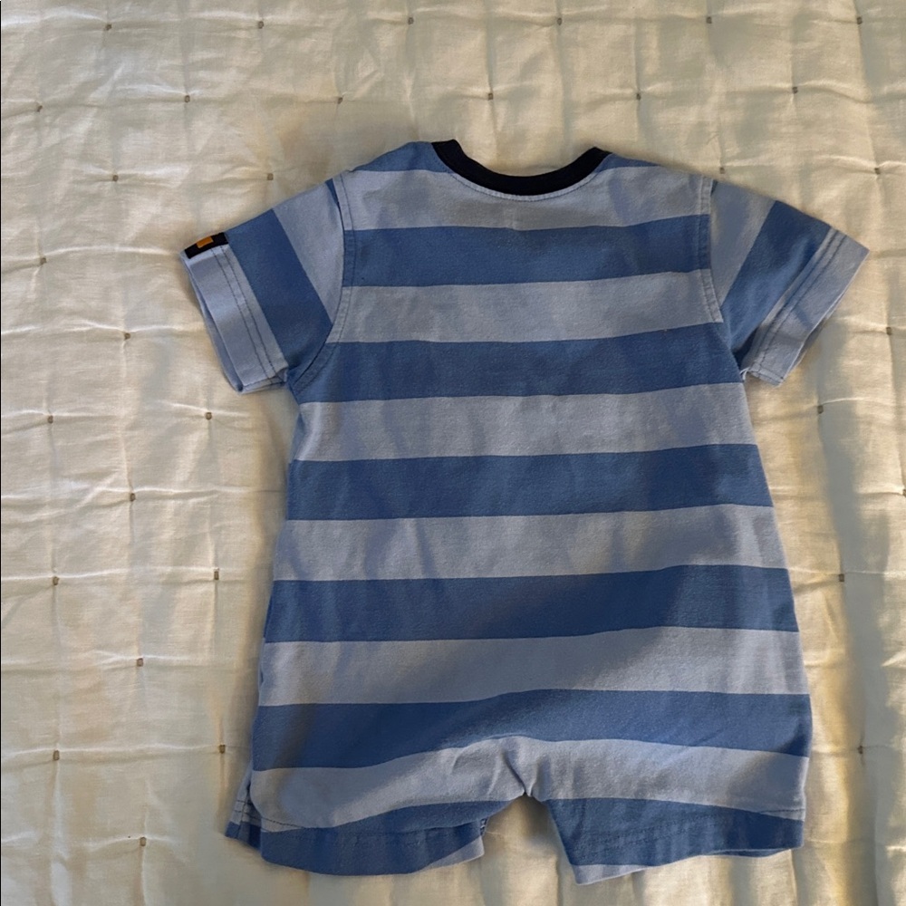 8 piece 12mo. Baby Boy Clothes Aquatic Theme (041) - Picture 9 of 16